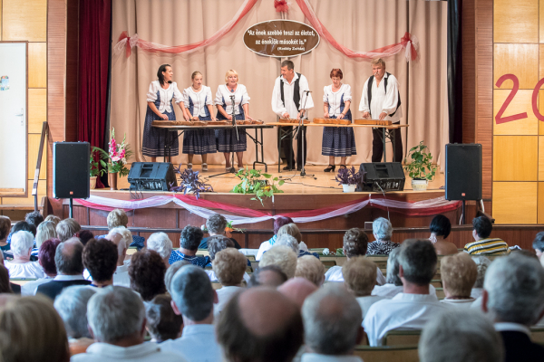18-09-01-pakozd-5DCE29A09-D8CF-DB68-87B5-7317ED6EE2E1.jpg