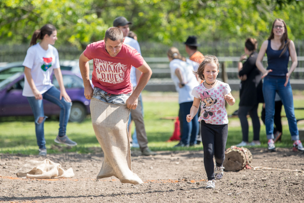 sos-20190525-pakozd-3EBB1B8C6-D278-669F-AC74-7A04E8D0B0F1.jpg