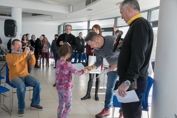 ertekeink-190223-velence-5CEABD6B7-65F9-645B-F488-5E4B825EFB14.jpg